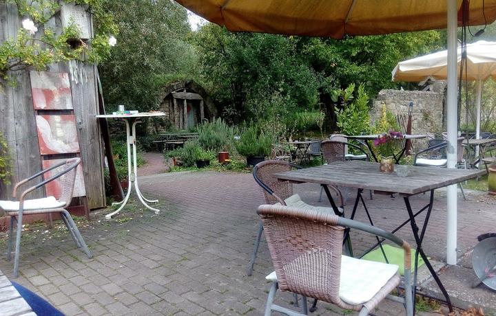 GRÜNWERKSTÄTTEN Garten-Café